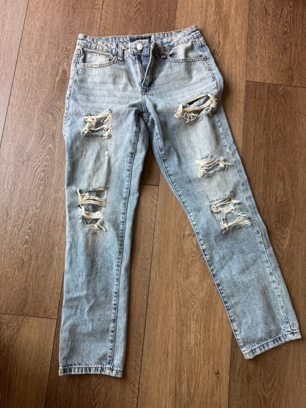 Aeropostale Light Blue Distressed Boyfriend Jeans